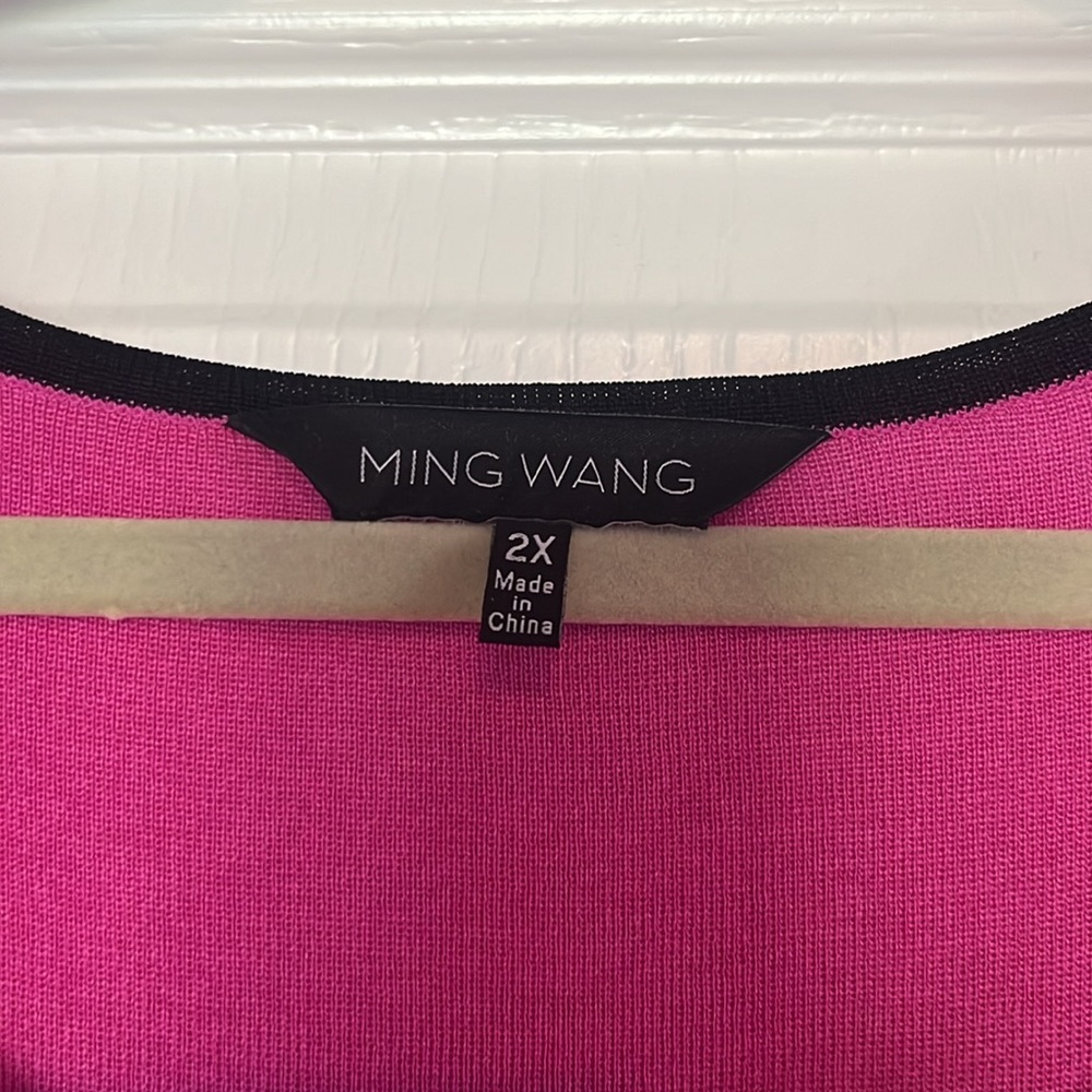 Pink Ming Wang tank top with black accent around the collar. - Picture 2 of 3